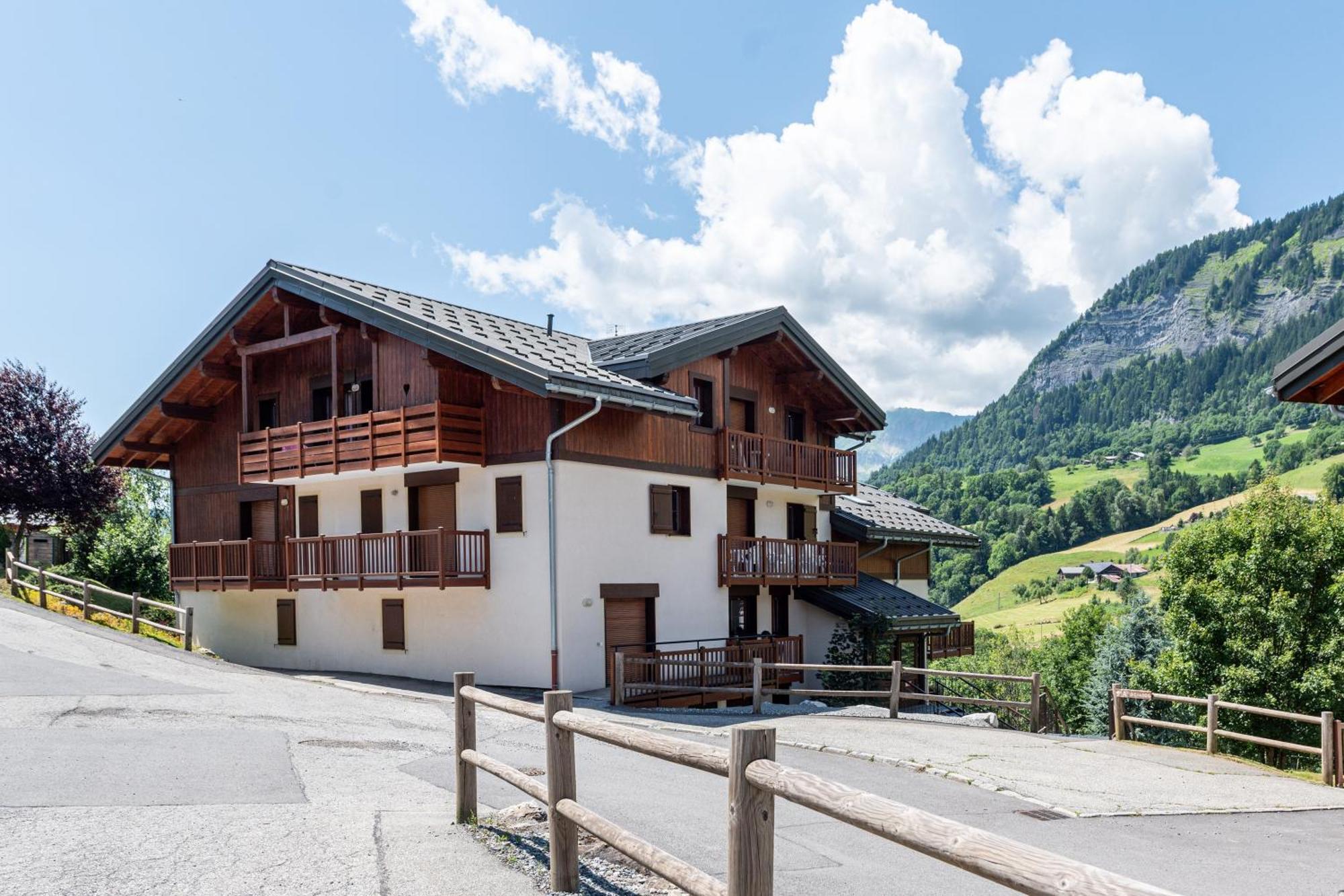 Chez Florent - Appt Vue Montagne Avec Piscine 弗吕梅 外观 照片